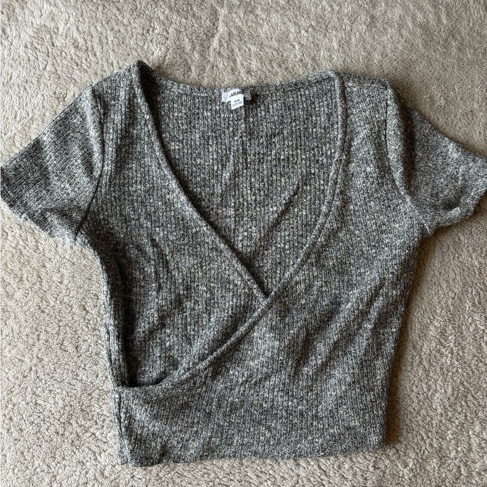 Garage cropped tee